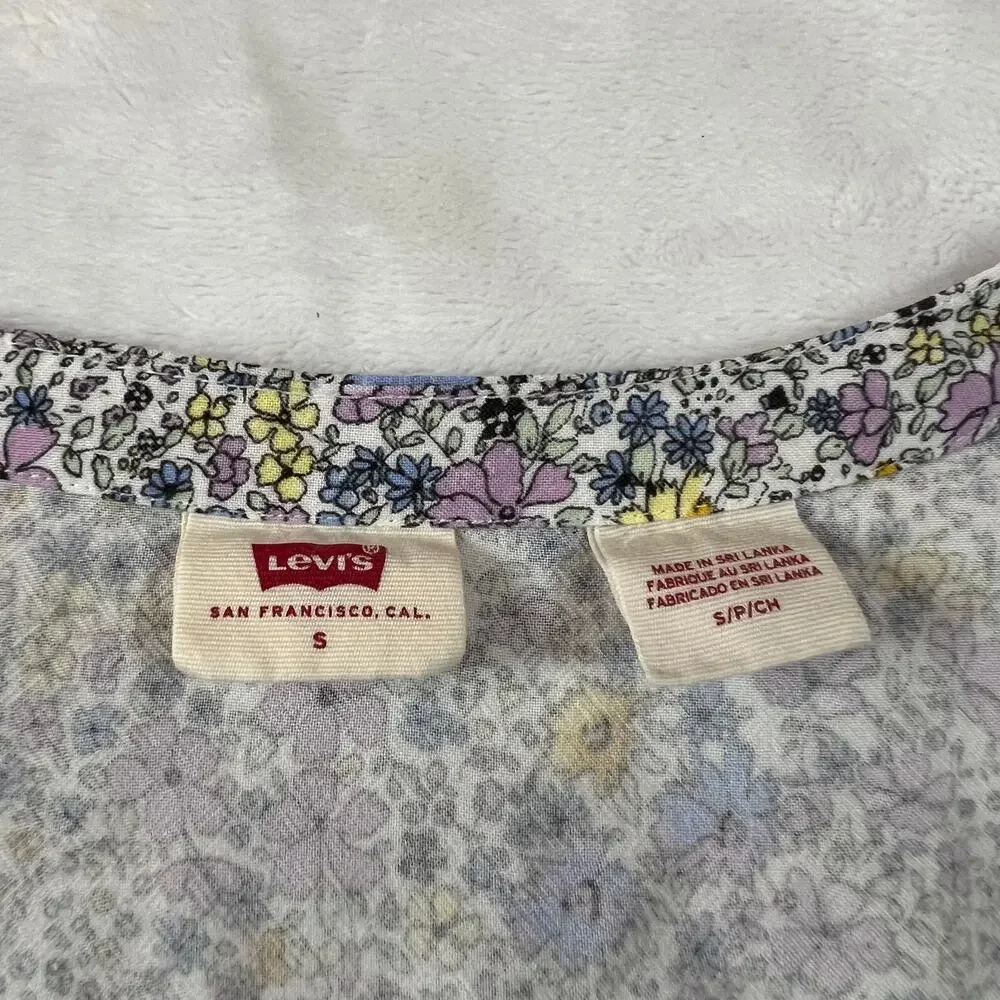 Levi's V-Neck Ditzy Floral Print Crop Button Up Blouse Size S Puff Sleeve Boxy